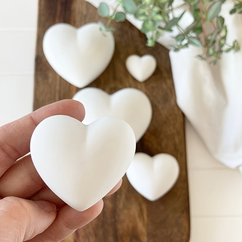 Candle Making Moulds - ชุดแม่พิมพ์ซิลิโคนเรซิ่นรูปหัวใจ 5 ชิ้น สำหรับตกแต่งบ้าน ตกแต่งโต๊ะทำงาน ของขวัญเทศกาล